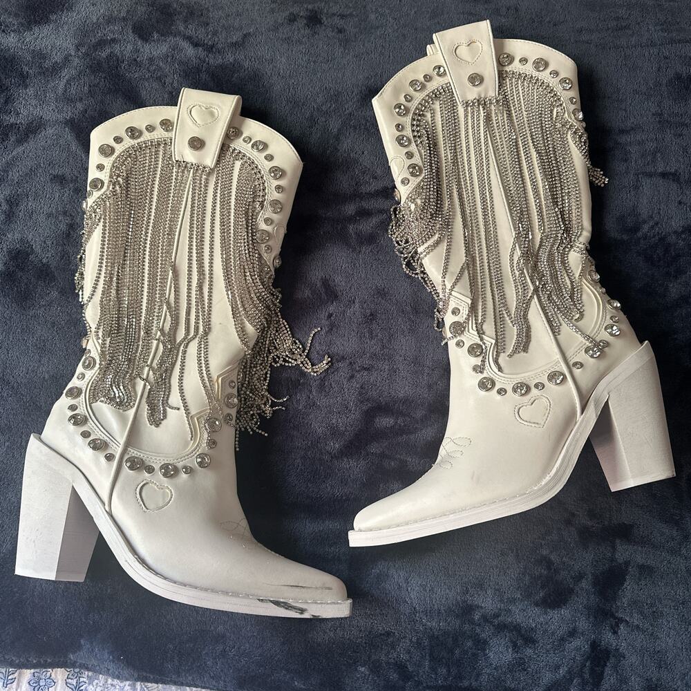 Dolls Kill white cowboy boots size 6